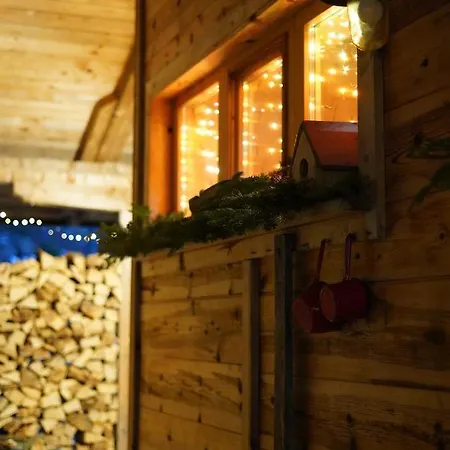 1400 Tara 모크라 고라