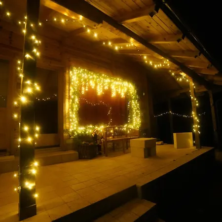 아파트 1400 Tara 모크라 고라